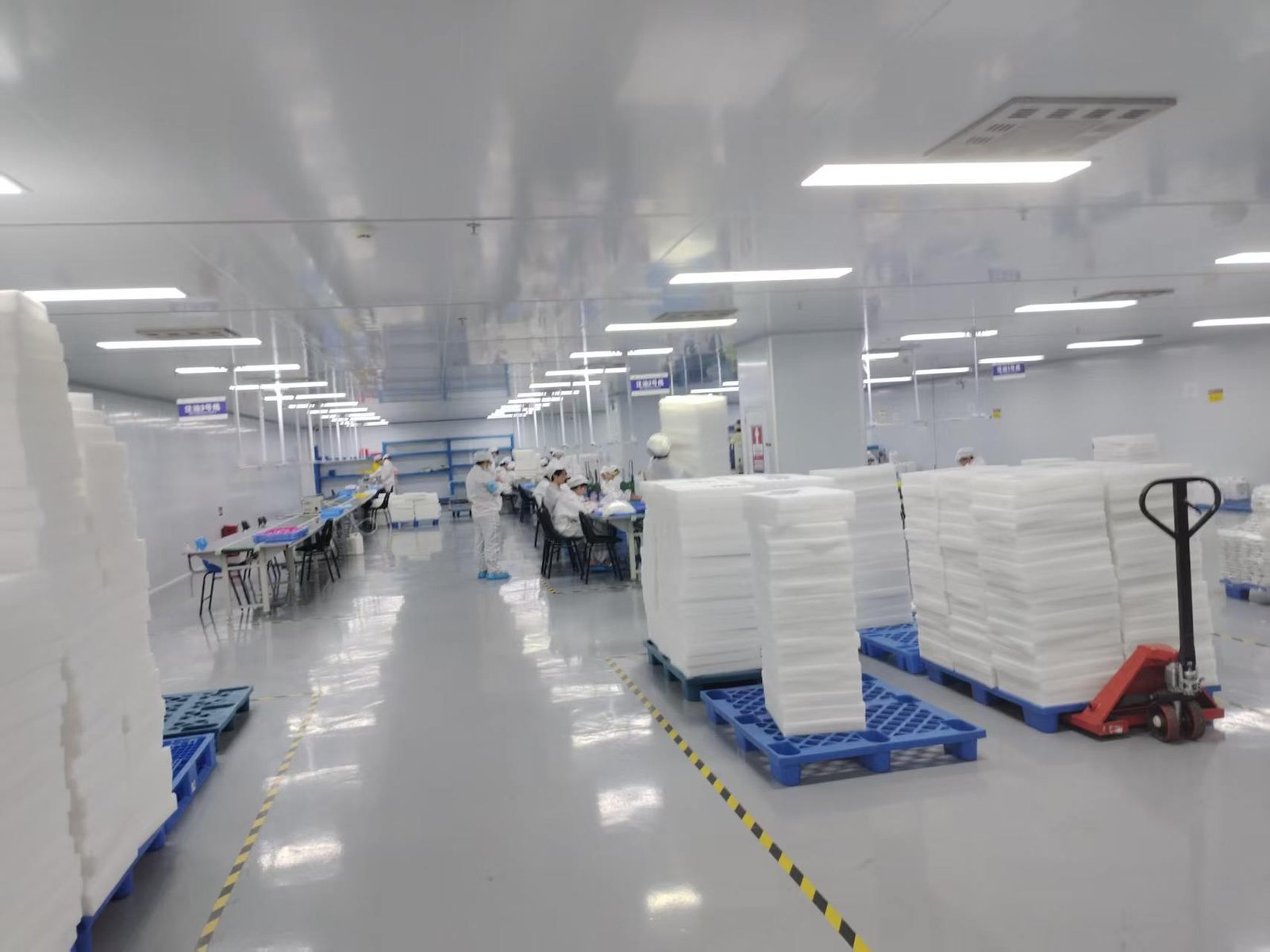 Clean-room corridor inside China vape factory