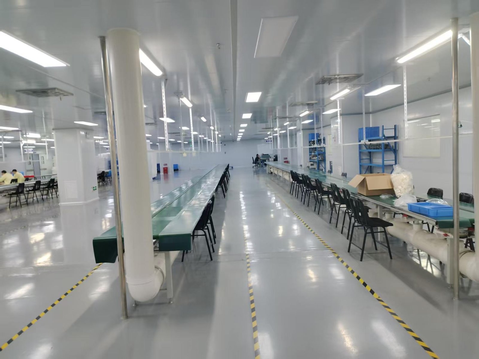 Quality control workstation in vape factory