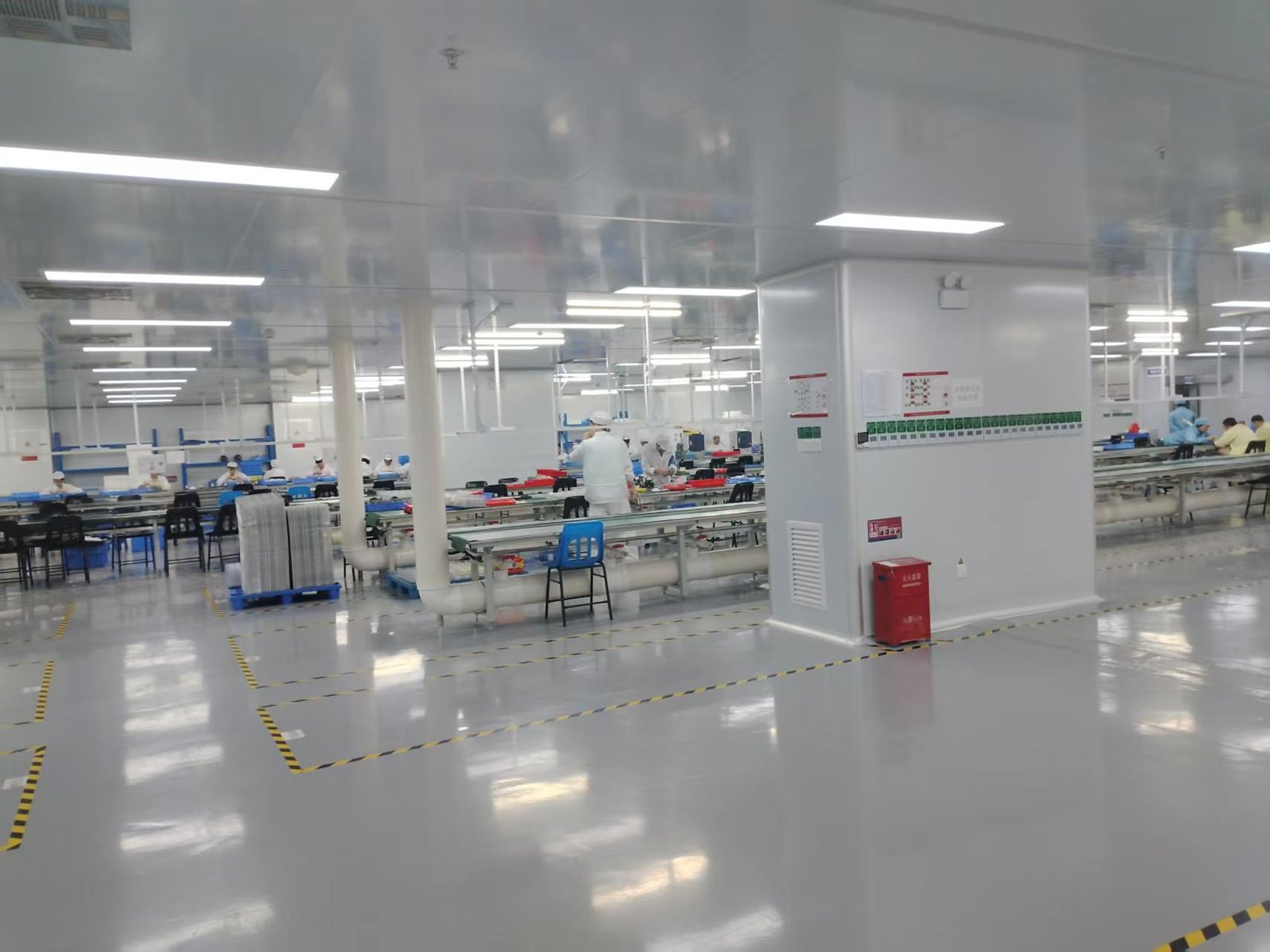 Vape factory testing equipment room